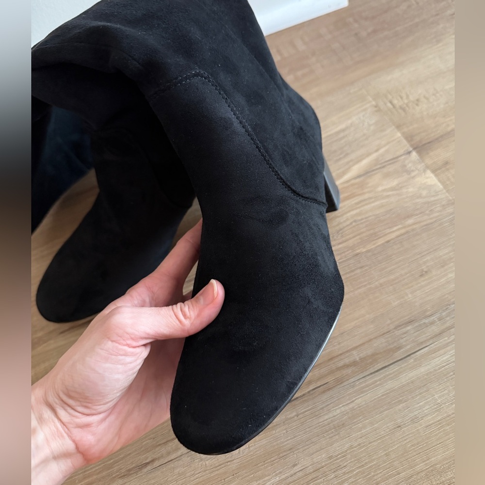 NWT Jcrew Black Suede Knee-high Heeled boots - Picture 3 of 9